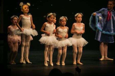 Dance classes for 3 to 5 year olds